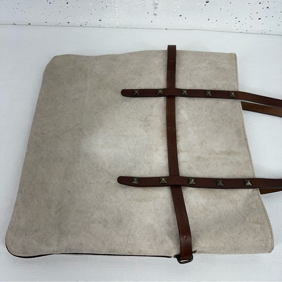 Tomas Maier Beige Canvas And Studded Leather Tote Bag - Picture 7 of 16